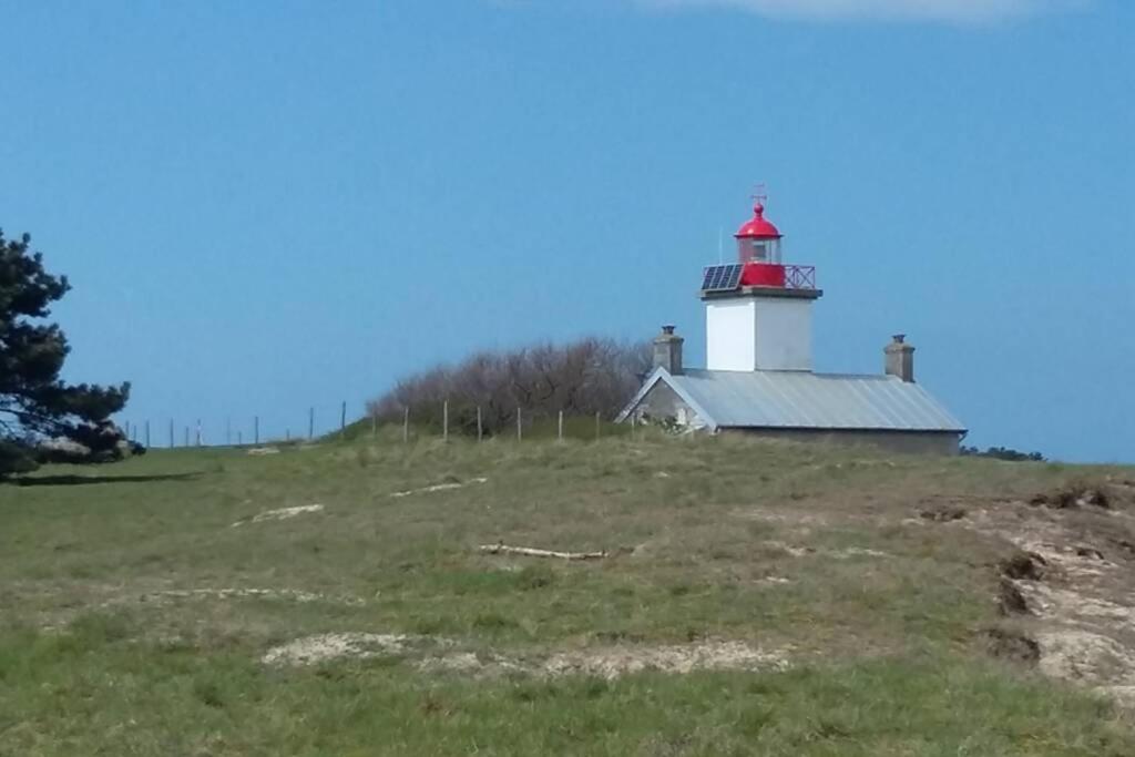 Ouest De La Pointe D'agon Holiday home