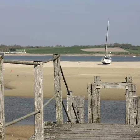 Gite Ouest De La Pointe D'Agon Exterior photo