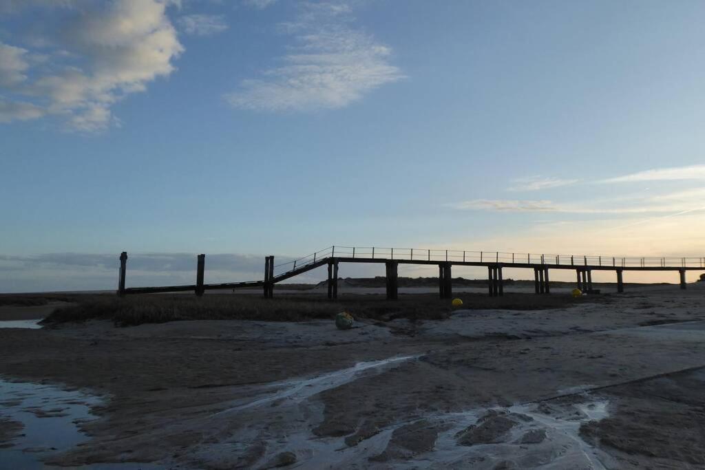 Ouest De La Pointe D'agon